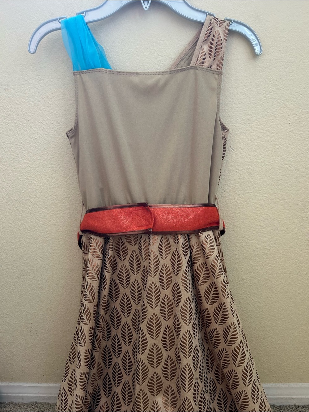 Disney Store Pocahontas Costume dress Girls Size 7/8, 13/1 boots, 2/3 sandals - Picture 5 of 14